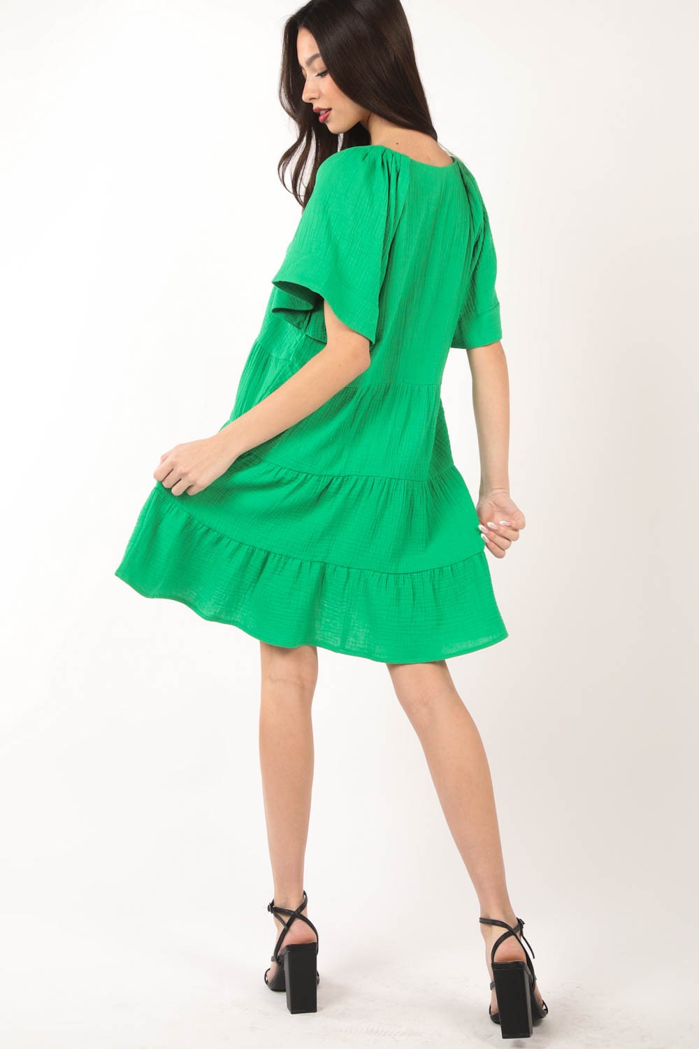 VERY J Texture V-Neck Ruffled Tiered Dress *