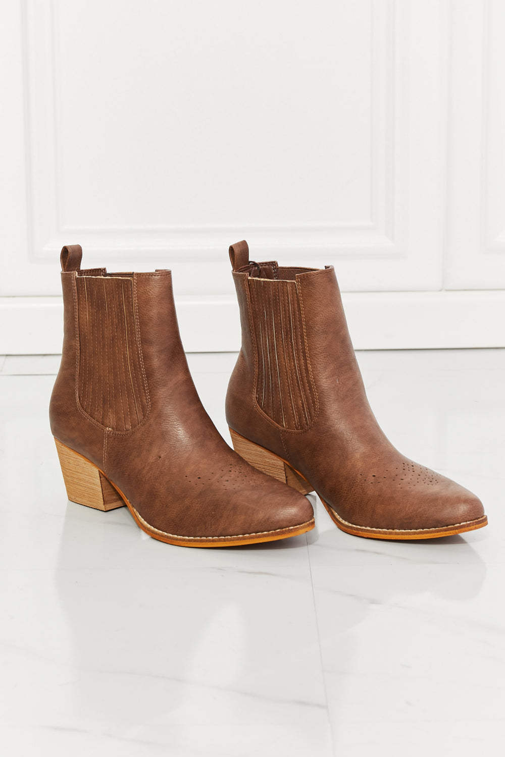 Women's MMShoes Love the Journey Stacked Heel Chelsea Boot in Chestnut