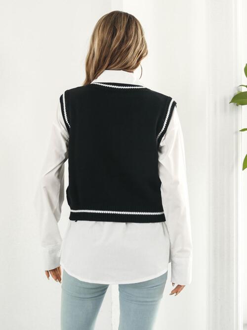 Zoe&Hannah Skull Contrast V-Neck Sweater Vest