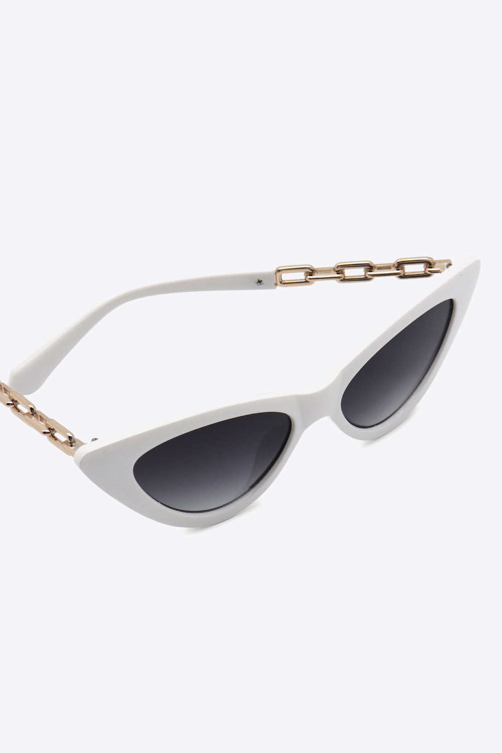 SUNKISSED DREAMS Chain Detail Cat-Eye Sunglasses