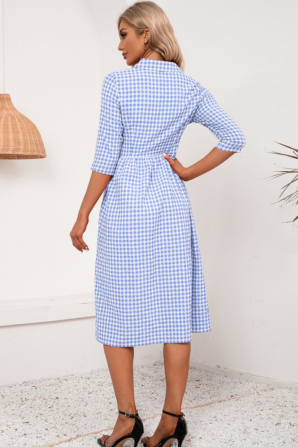 KeenLinear Plaid Collared Neck Midi Dress