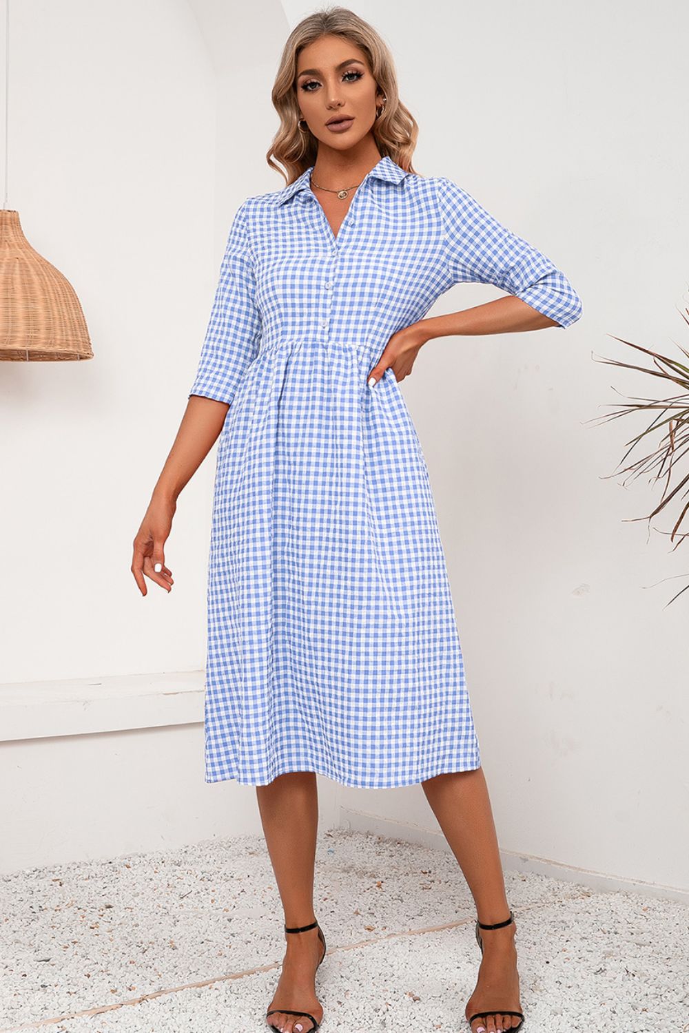 KeenLinear Plaid Collared Neck Midi Dress