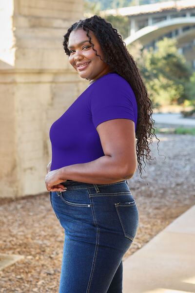Basic Bae Full Size Round Neck Short Sleeve Bodysuit *