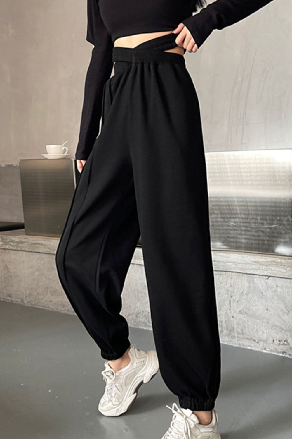 ZoeBeautifulLife Crisscross Long Sweatpants