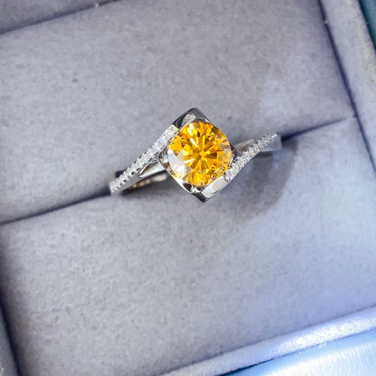 1 Carat Moissanite 925 Sterling Silver Ring 💜