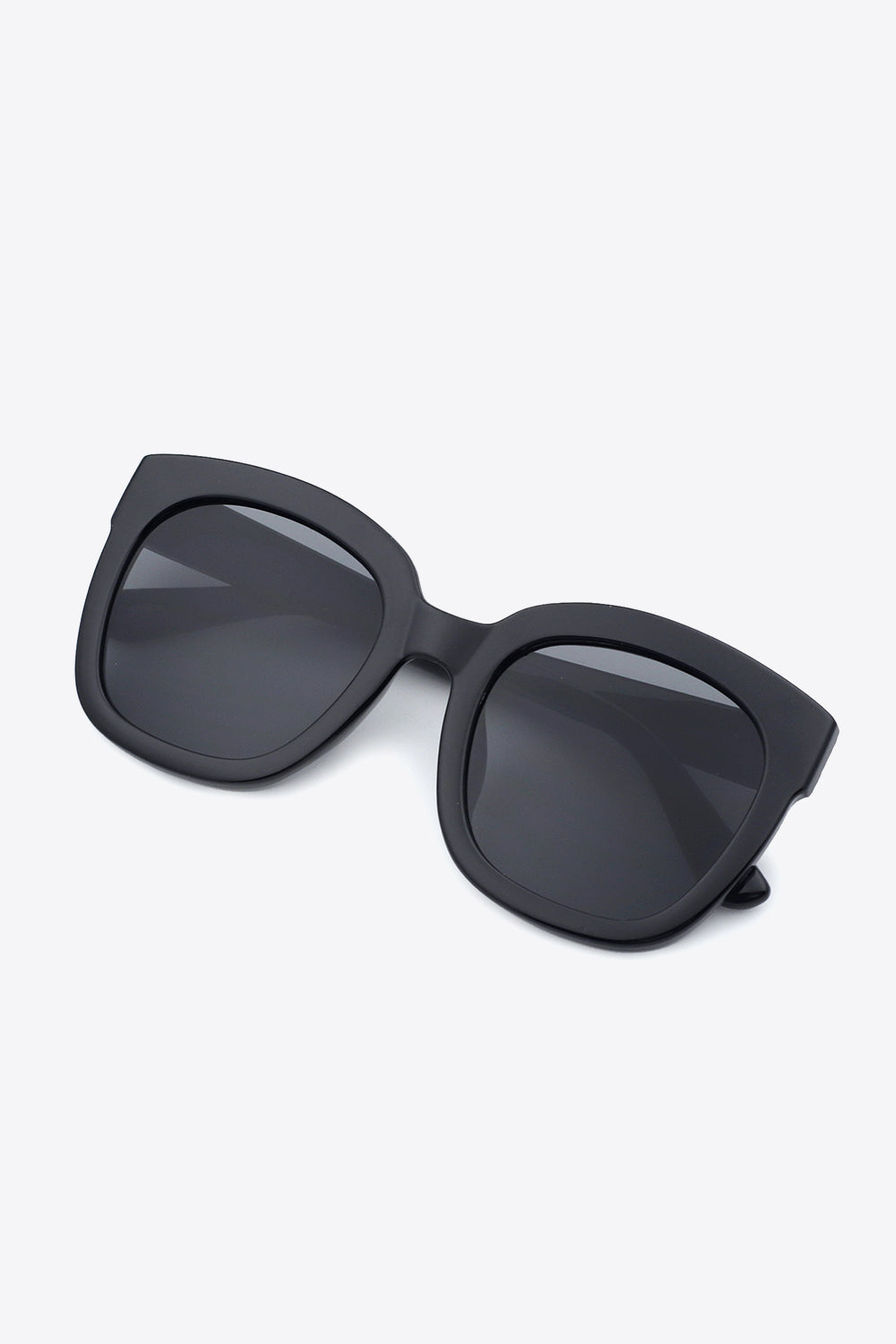 POLLYMEA Polycarbonate Frame Square Sunglasses