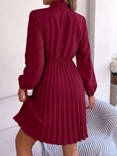 Women's Obsessed Tie Neck Balloon Sleeve Pleated Dress