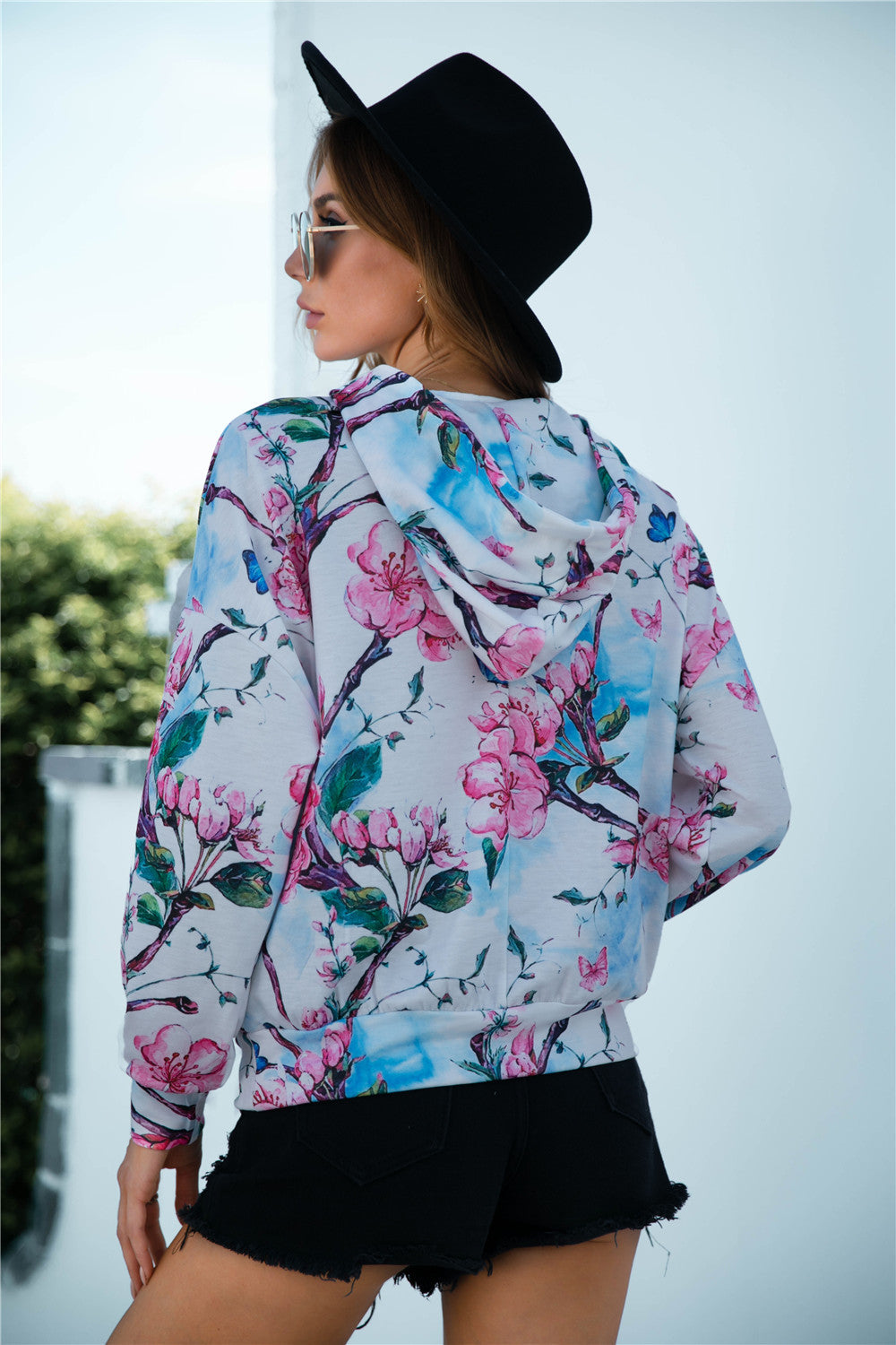 BLAZIN' BEAUTY Printed Dropped Shoulder Hoodie