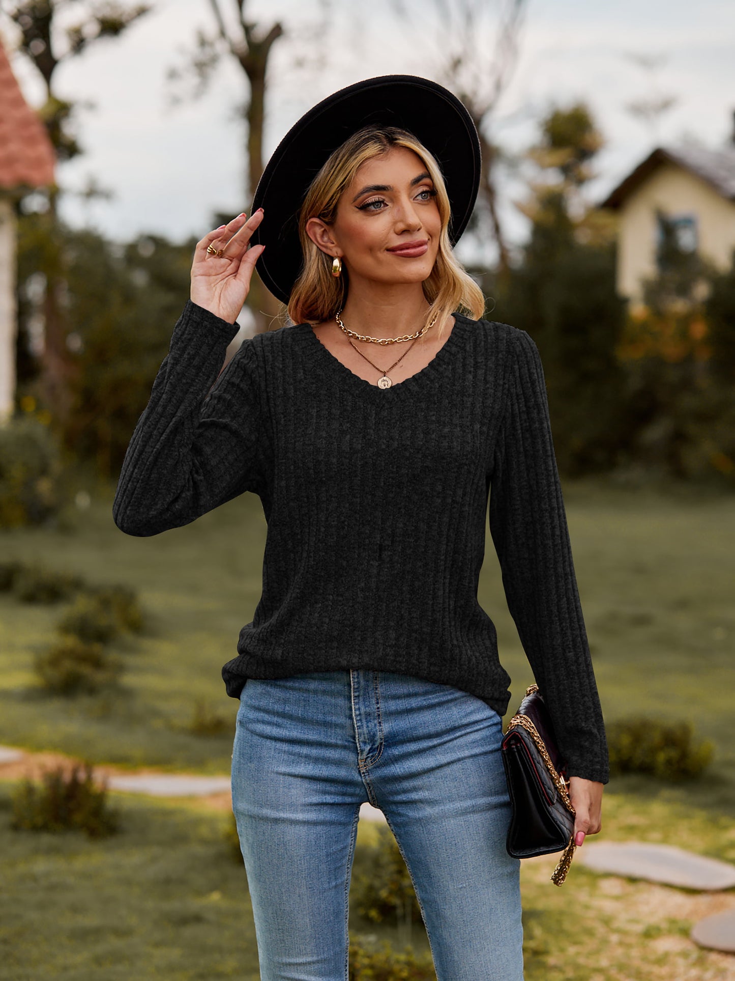 Full Size Ribbed V-Neck Long Sleeve Tee