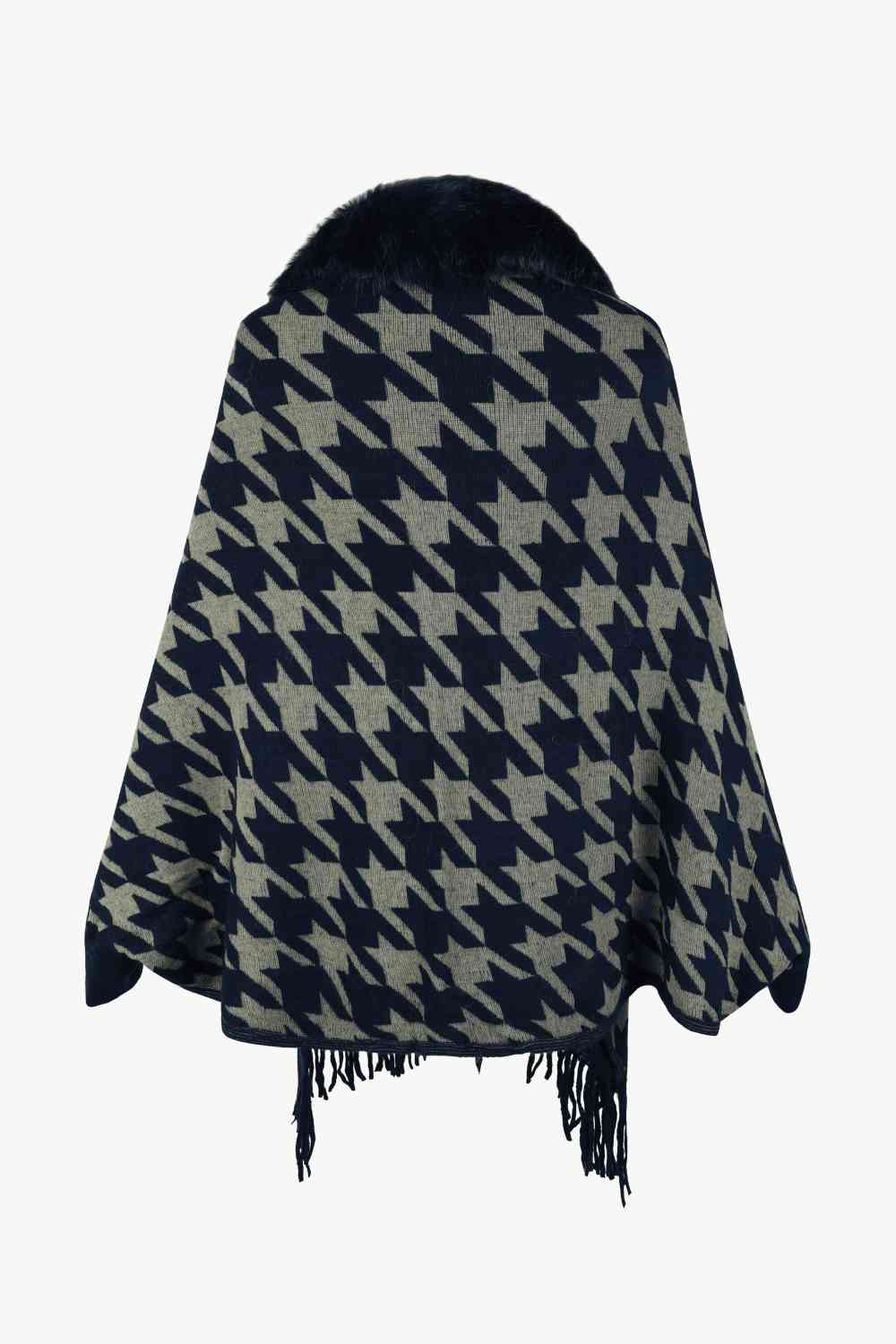 So Defined One Size Houndstooth Fringe Hem Poncho