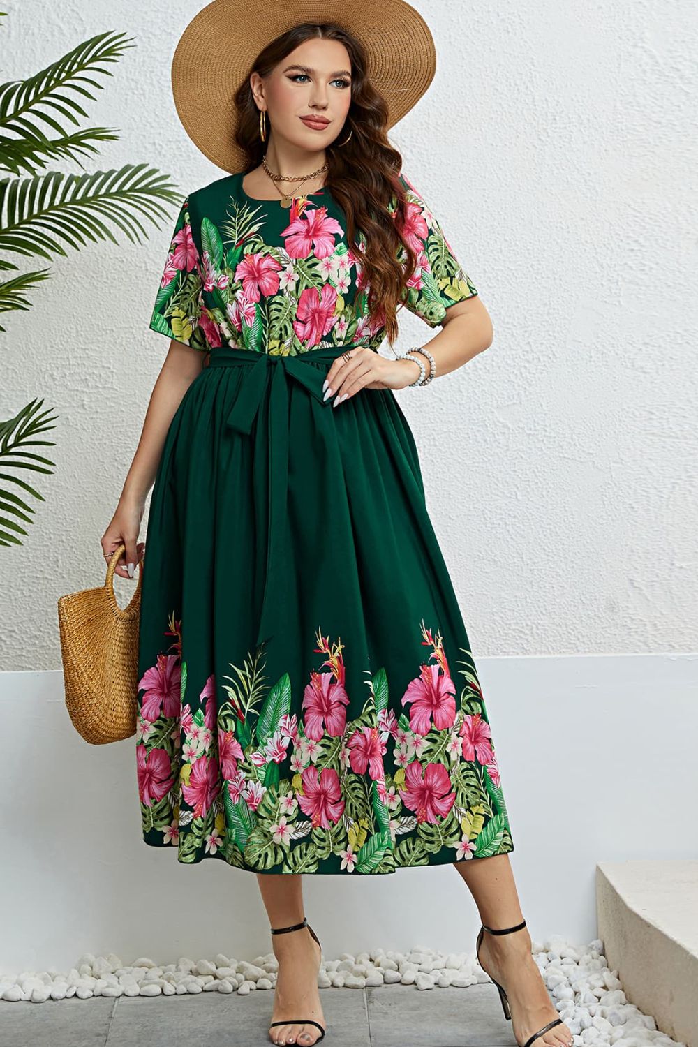 Plus Size Floral Tie-Waist Round Neck Dress