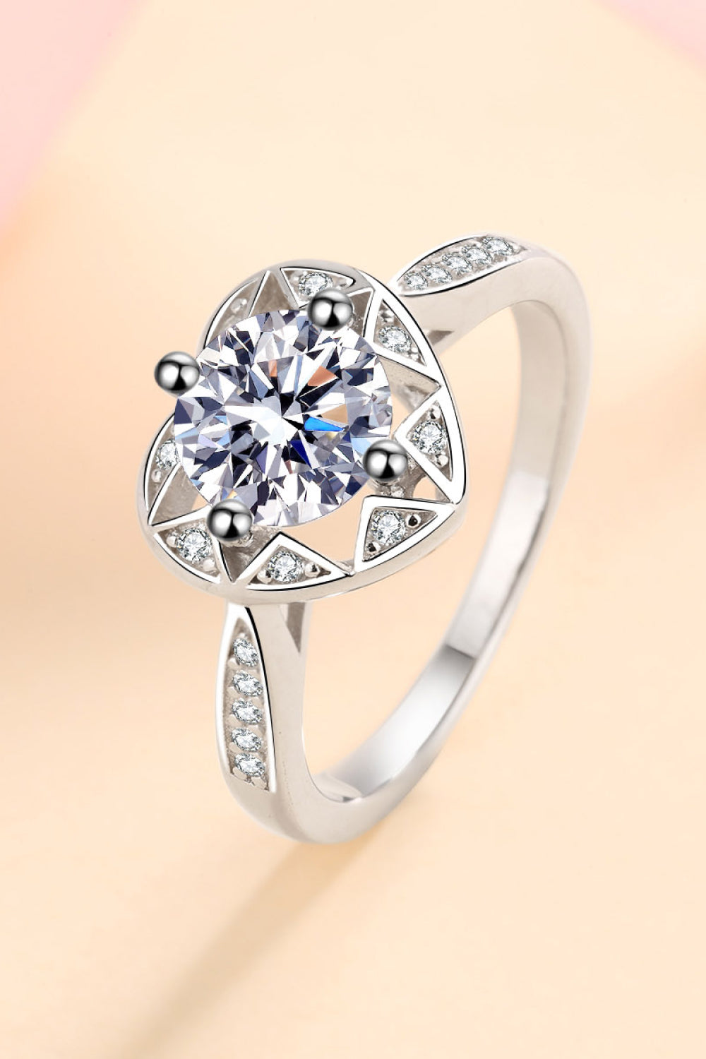 Women's Moissanite Heart Ring