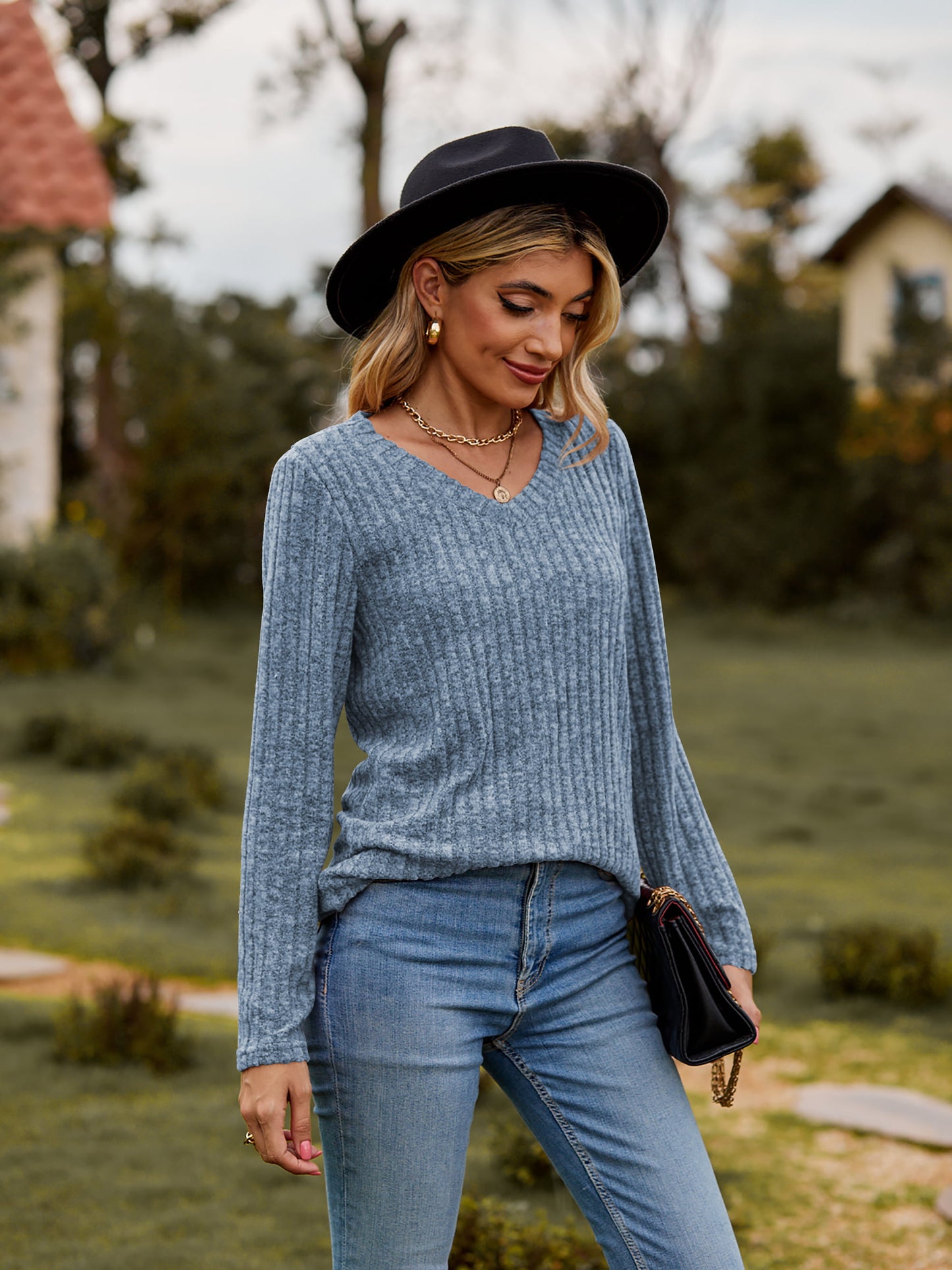 Full Size Ribbed V-Neck Long Sleeve Tee