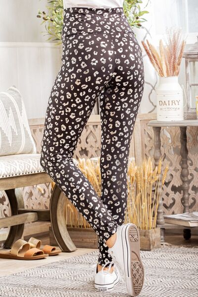 Heimish Full Size Leopard High Waist Leggings *