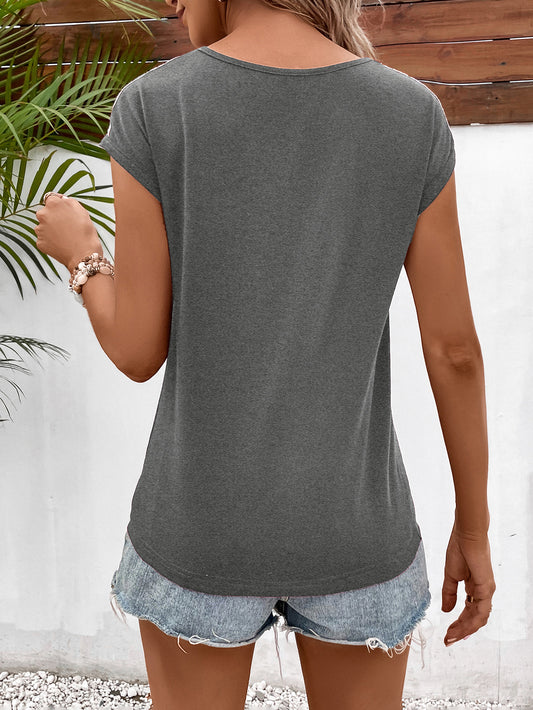 Women's Bryony Spliced Lace V-Neck Twisted Hem Tee