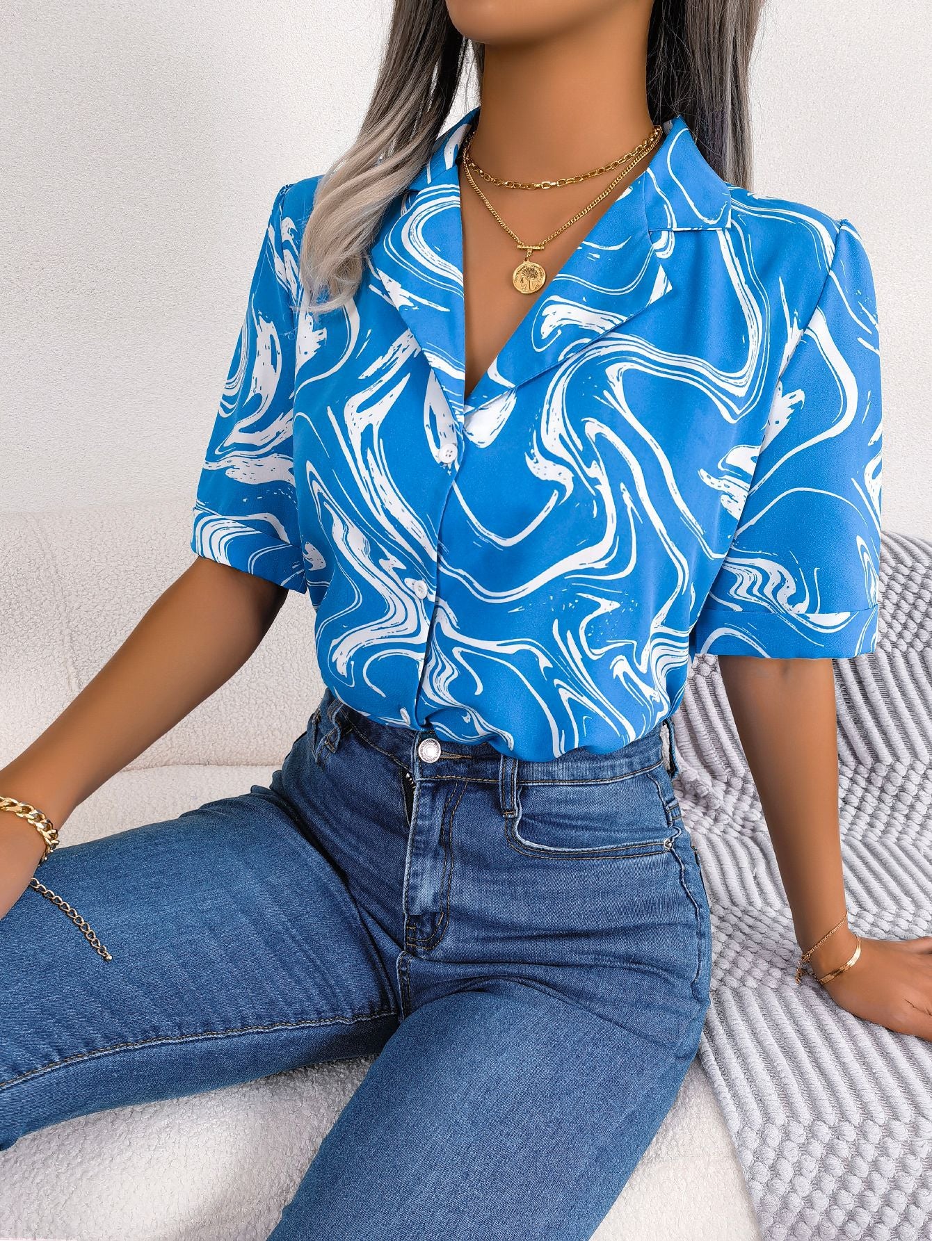 SoBeautiful Printed Lapel Collar Shirt