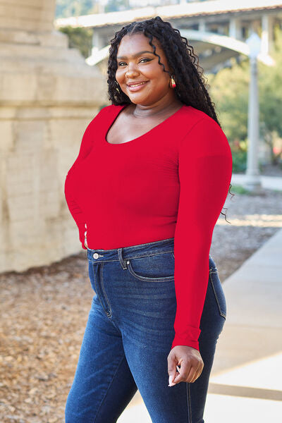 Basic Bae Full Size Round Neck Long Sleeve Bodysuit *