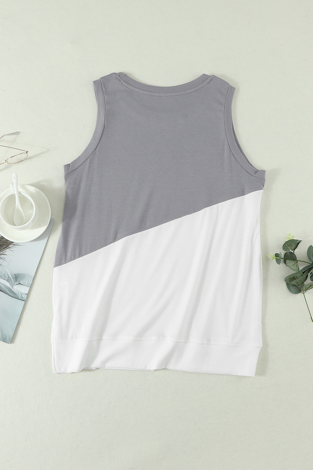 Contrast Round Neck Tank Top 🦋