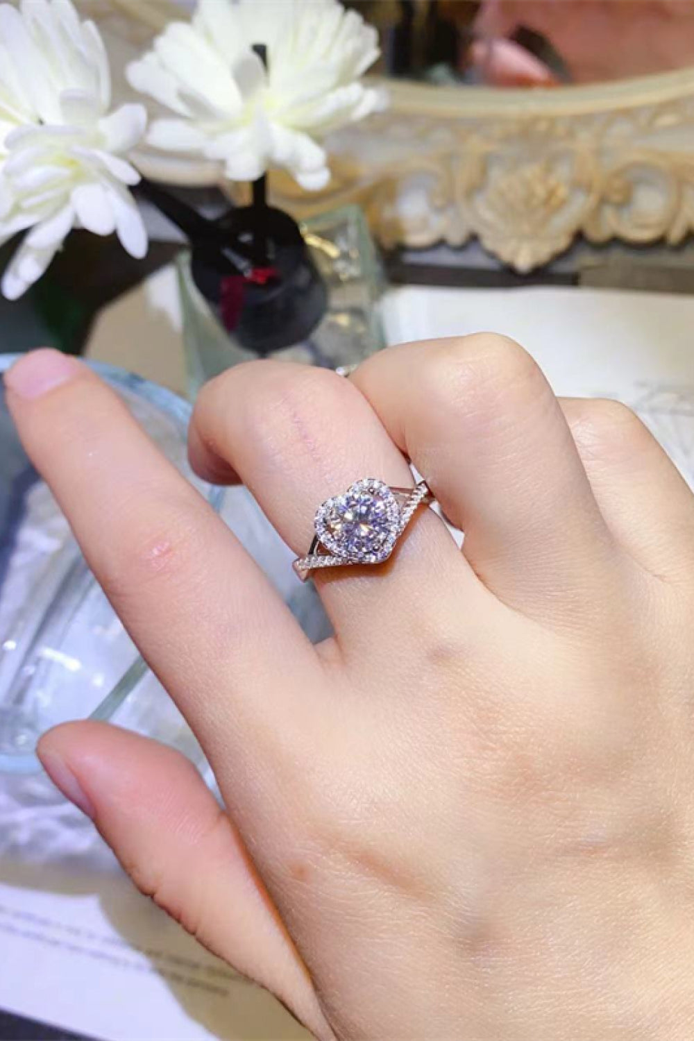 1 Carat Moissanite 925 Sterling Silver Heart Ring 💜