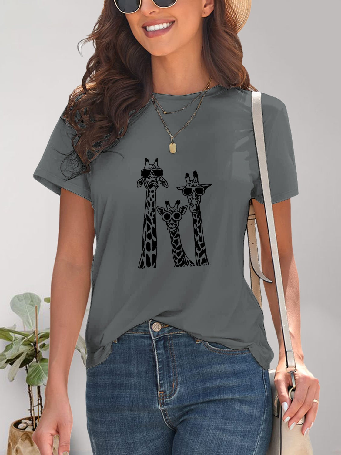 Giraffe Graphic Round Neck T-Shirt