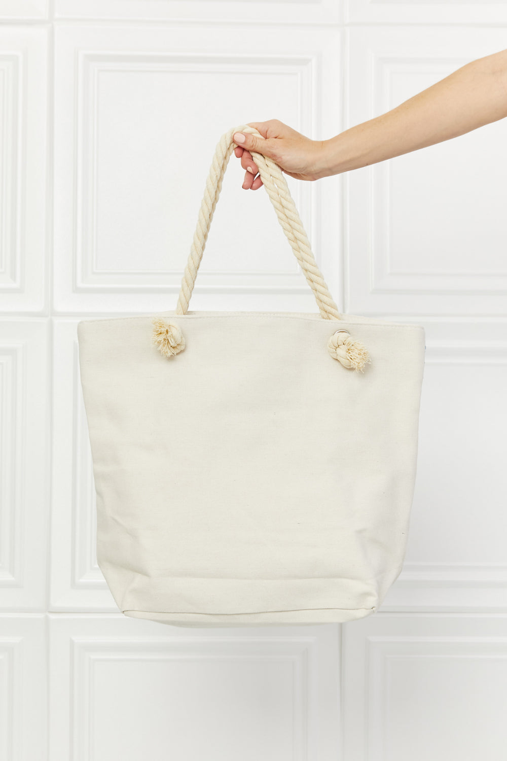 Justin Taylor Picnic Date Tassle Tote Bag *