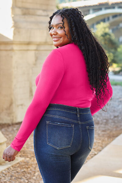 Basic Bae Full Size Round Neck Long Sleeve Bodysuit *