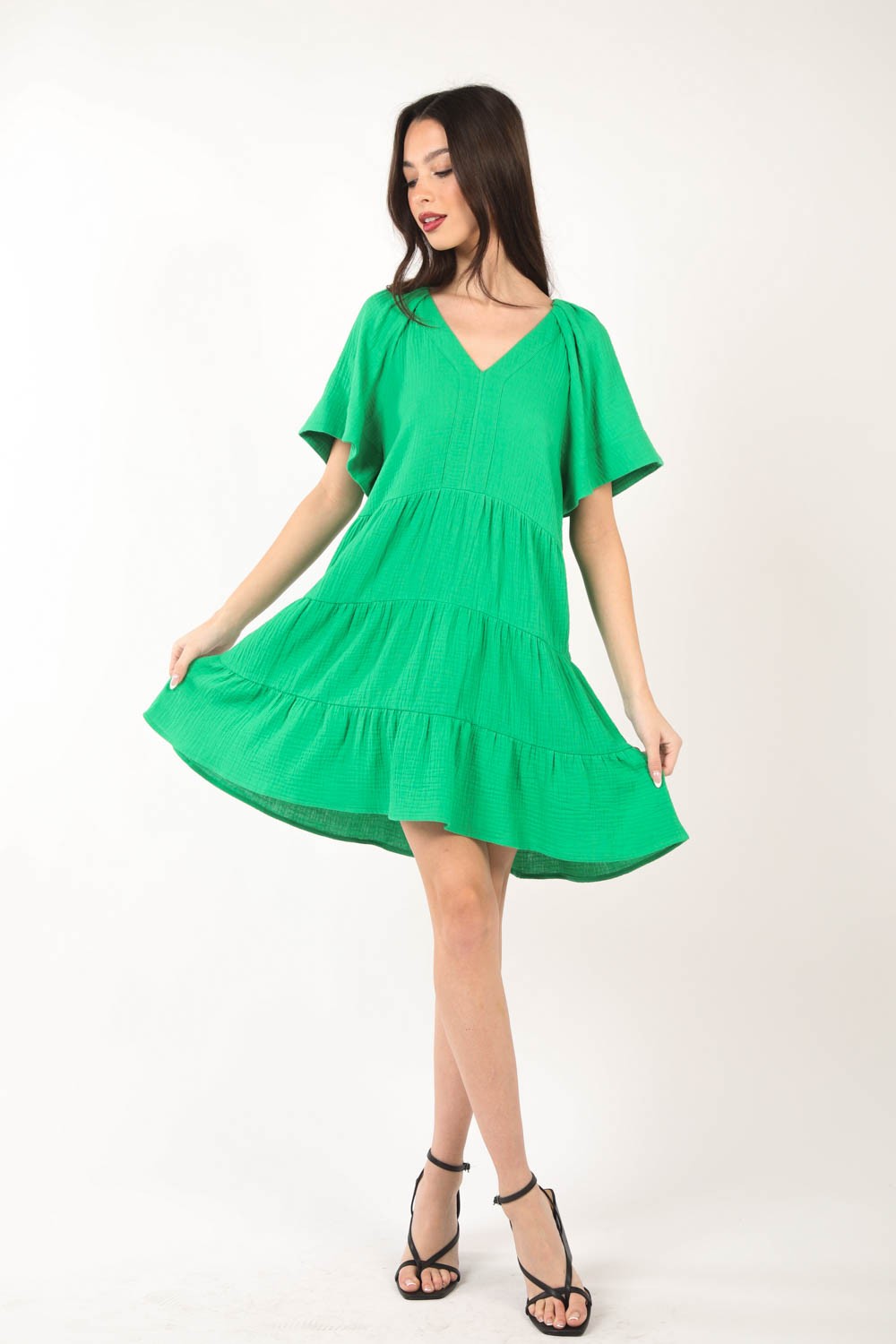 VERY J Texture V-Neck Ruffled Tiered Dress *