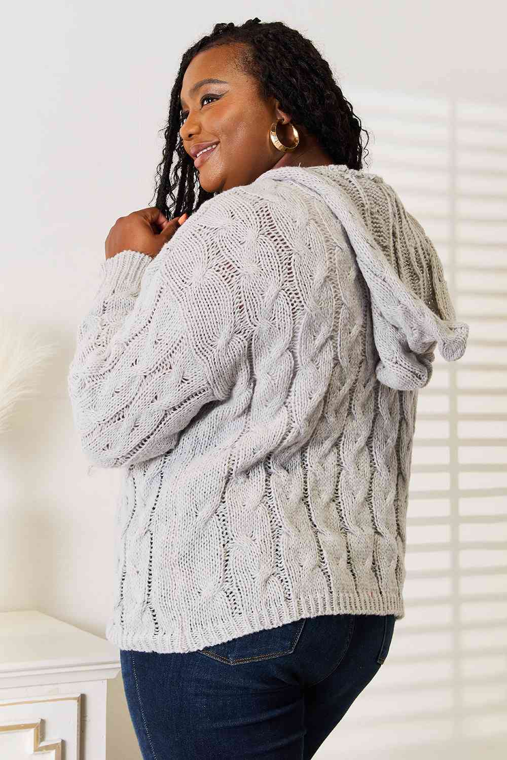 Woven Right Cable-Knit Hooded Sweater *