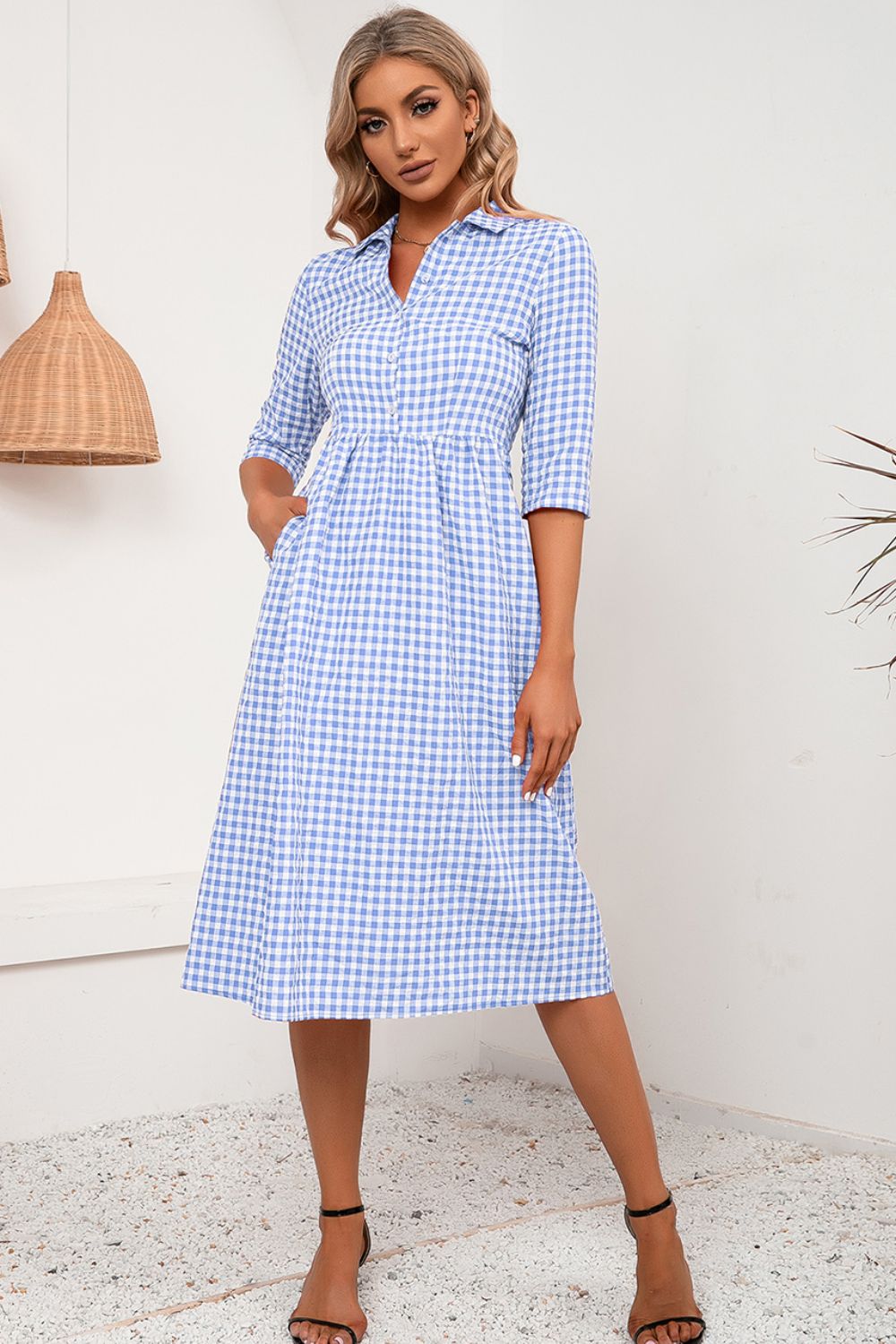 KeenLinear Plaid Collared Neck Midi Dress