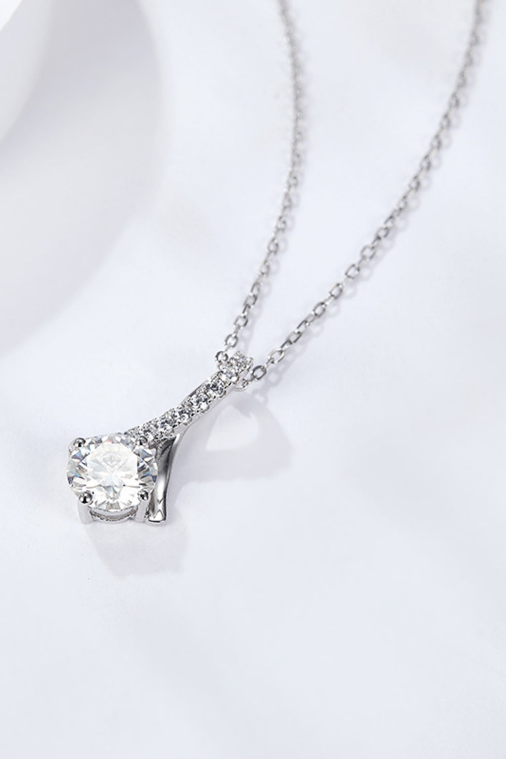 Women's Special Occasion 1 Carat Moissanite Pendant Necklace