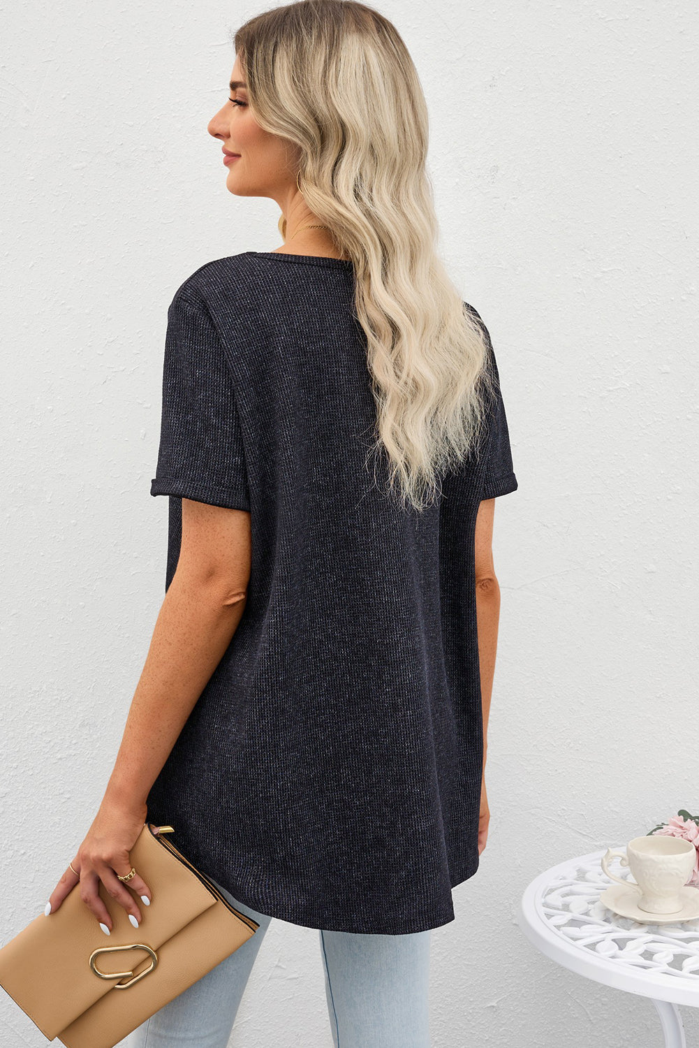 Women's Short Sleeved V-Neck Dropped Shoulder Tunic Top