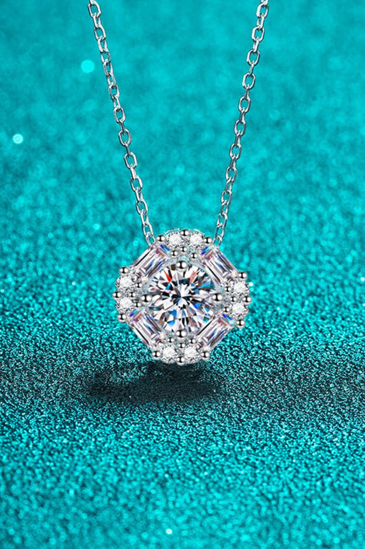 Women's Geometric Moissanite Pendant Chain Necklace