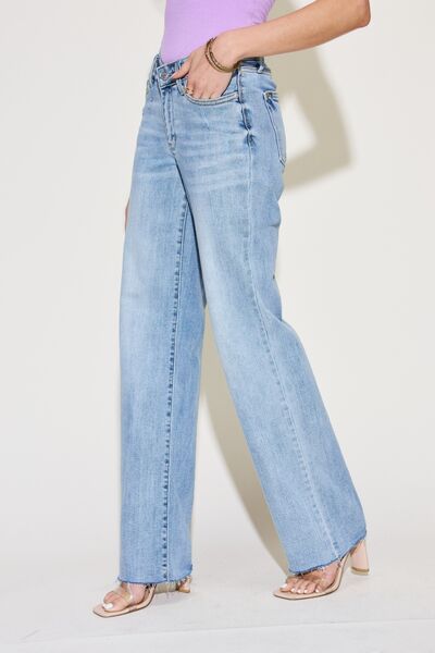 Judy Blue Full Size V-Front Waistband Straight Jeans