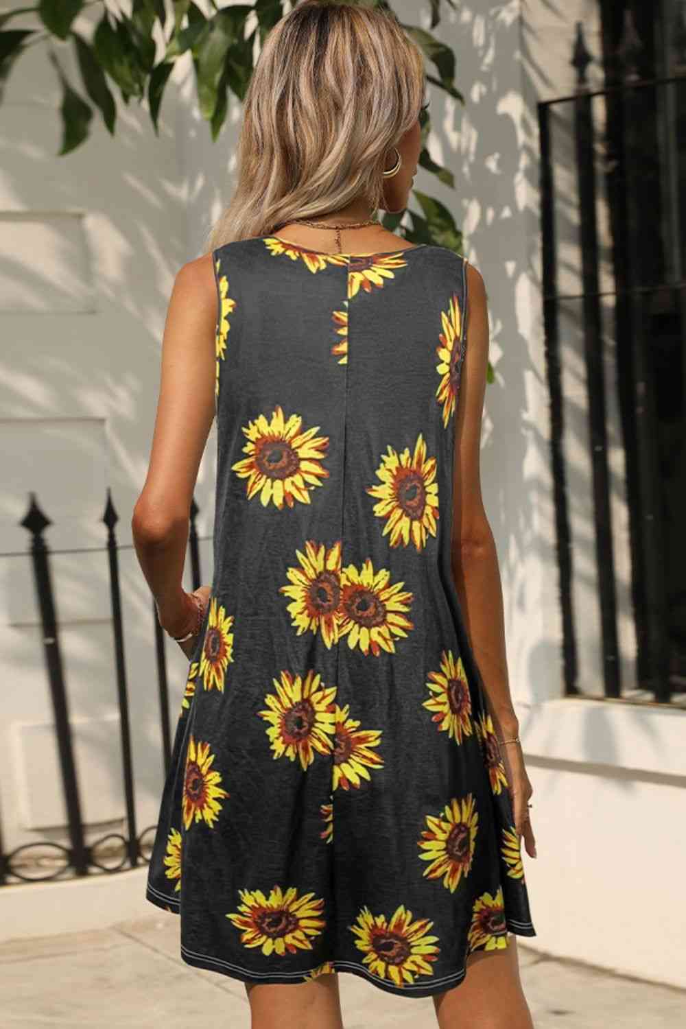 FULL SIZE Printed Round Neck Sleeveless Dress with Pockets