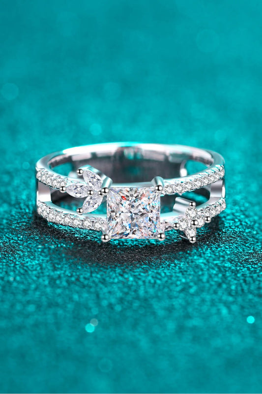 Women's Moissanite Double Layered Ring