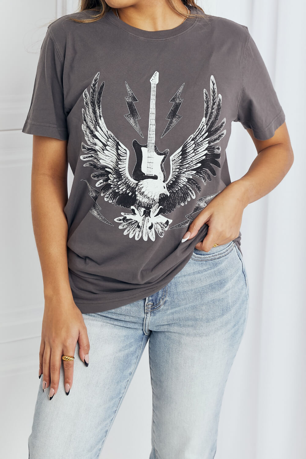 mineB Full Size Eagle Graphic Tee Shirt *