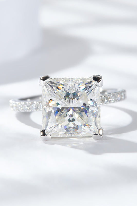 Women's 5.52 Carat Moissanite Side Stone Ring