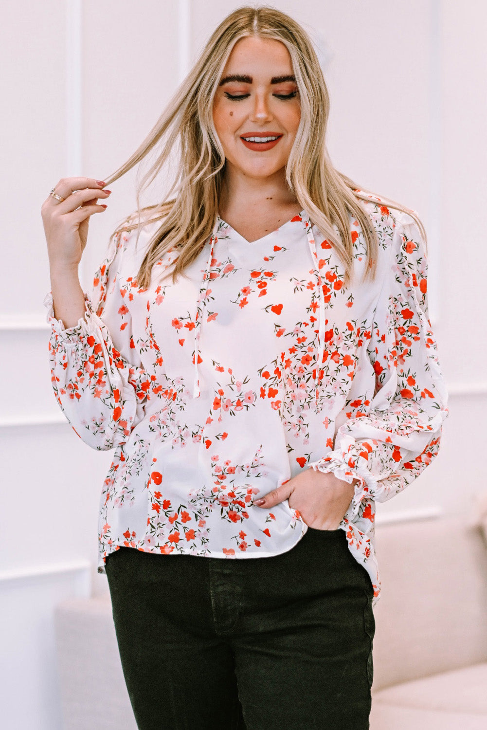 Women's Plus Size Floral Tie Neck High-Low Blouse