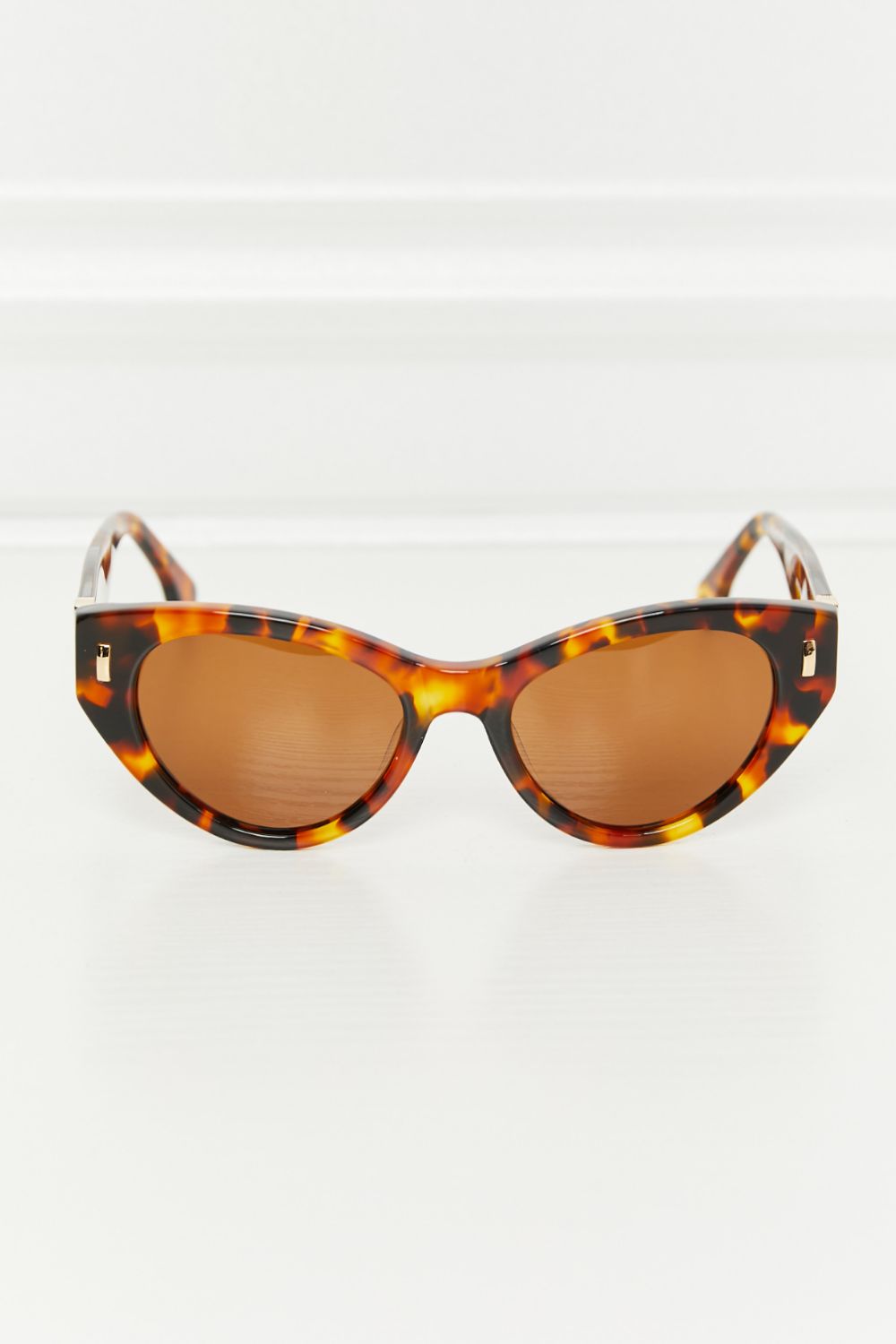 CUTIE Tortoiseshell Acetate Frame Sunglasses