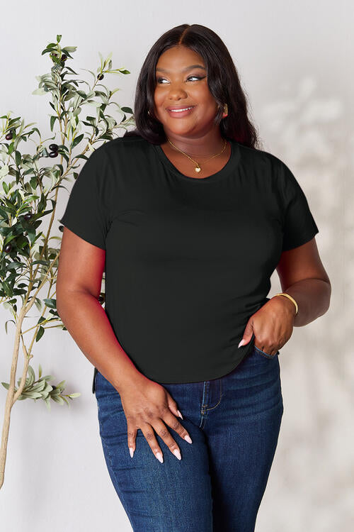 Basic Bae Full Size Round Neck Short Sleeve T-Shirt *