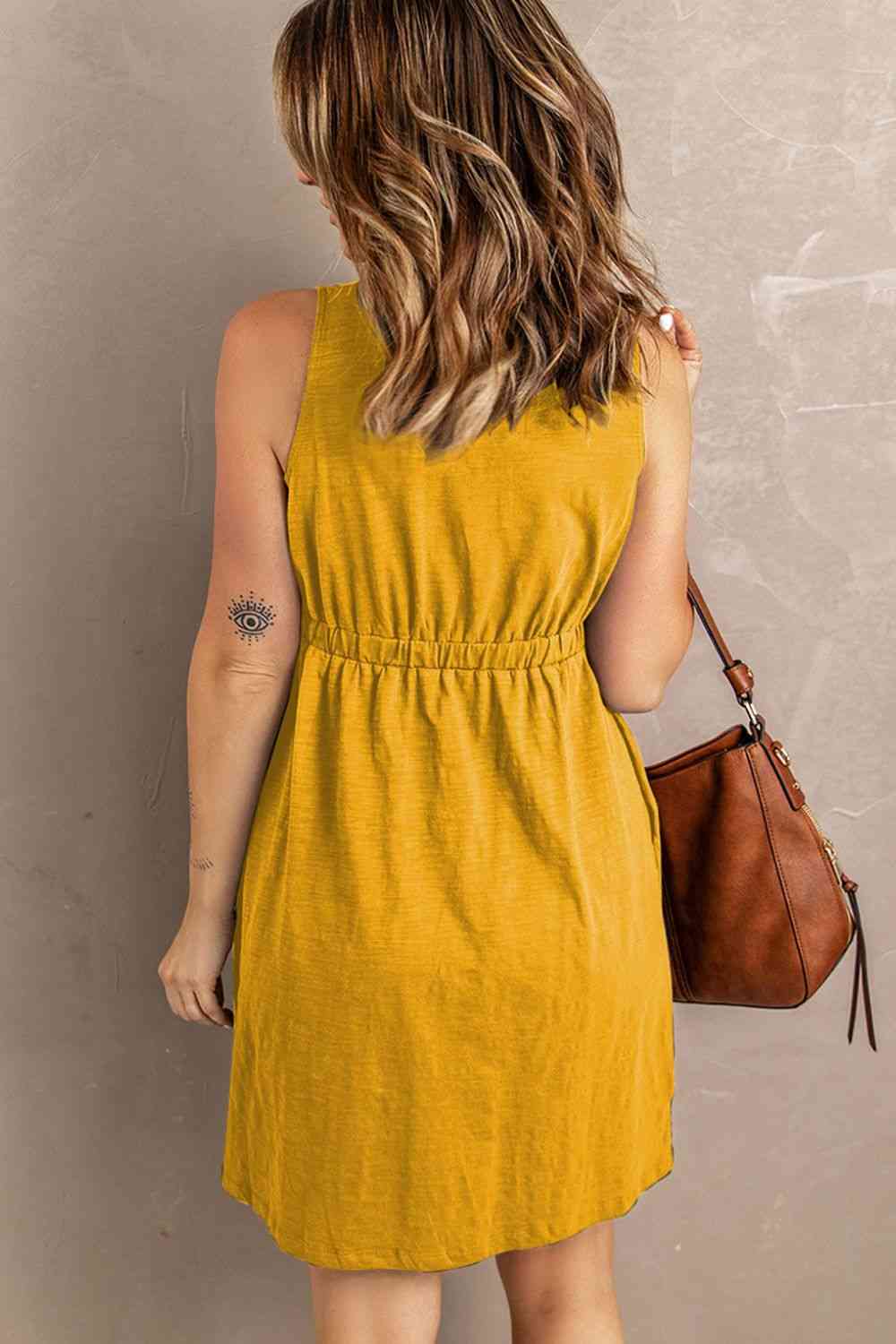 Women's Dana Sleeveless Button Down Mini Magic Dress